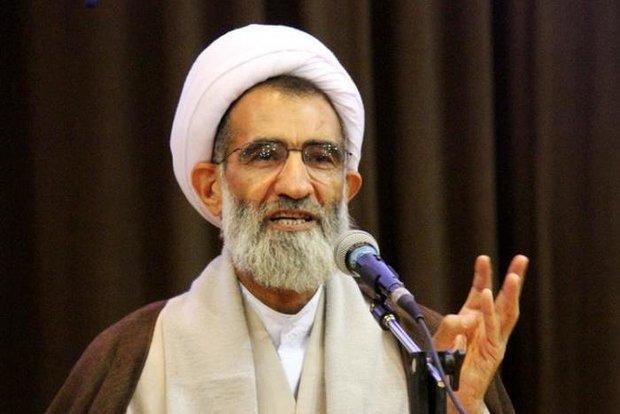 تقویت پایه های اقتصادی کشور ضروری است