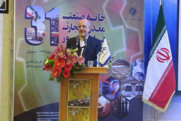 نیازمند قوانین جدید برای خروج از مشکلات اقتصادی هستیم نیازمند قوانین جدید برای خروج از مسائل اقتصادی هستیم