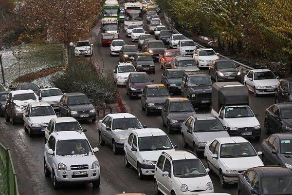 60 درصد خودروهای مشهد تک سرنشین هستند 60 درصد خودروهای مشهد تک سرنشین هستند
