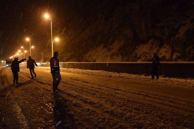 102 اکیپ راهداری زمستانه در استان اصفهان مشغول فعالیت هستند