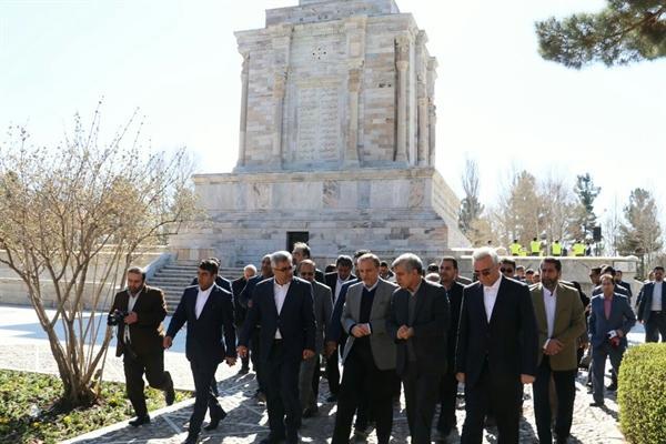 جشن های نوروزگاه در آرامگاه فردوسی برگزار شد
