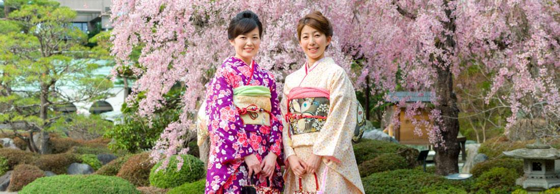 خشم ژاپنی ها از کیم کارداشیان به خاطر کیمونو ، کیم کارداشیان به فرهنگ و تاریخ ما بی احترامی کرد