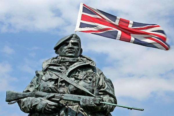 دعوت انگلیس از آمریکا و فرانسه برای مصاحبه درباره تنگه هرمز