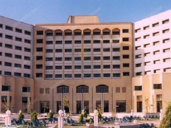کمبودی برای اسکان مسافران نوروزی در استان کرمان وجود ندارد کمبودی برای اسکان مسافران نوروزی در استان کرمان وجود ندارد