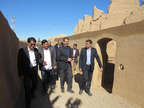 بازدید مشترک از روند مرمت آسبادهای خواف