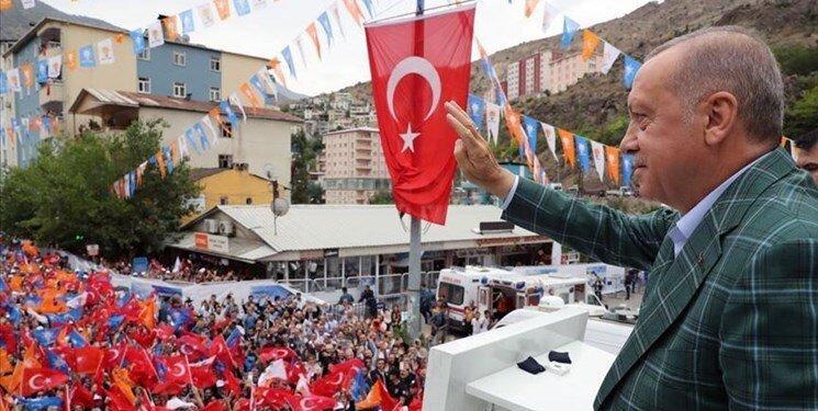 اردوغان: از حقوقمان در شرق مدیترانه علی رغم تهدیدات غرب دفاع می کنیم