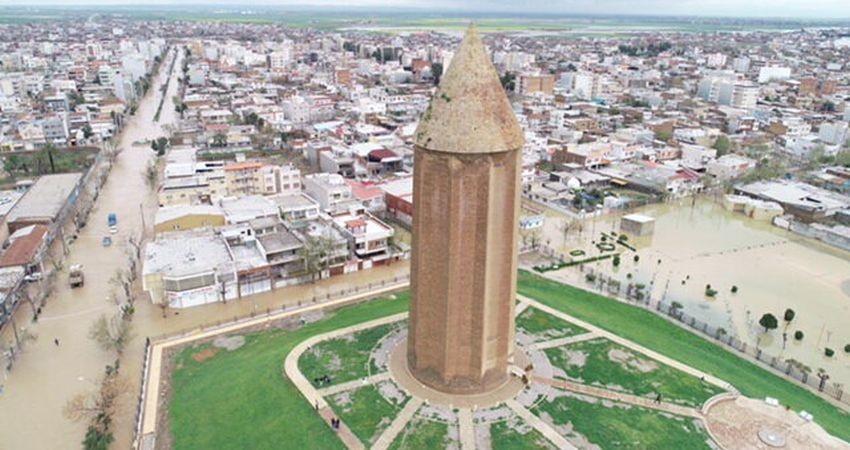 موهای گنبد قابوس سبز شد!