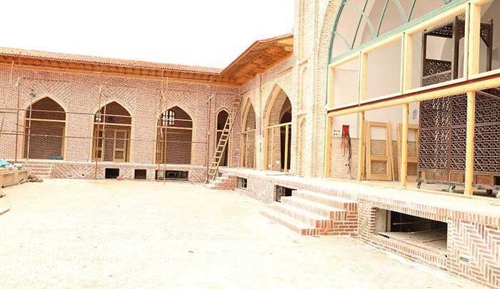 بهره برداری از مسجد جامع ساری با شرایط خطر در بیخ گوش
