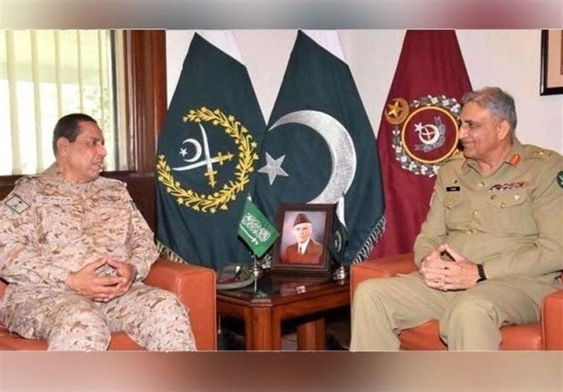 فرمانده ارتش عربستان با همتای پاکستانی خود دیدار کرد