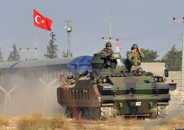 خودرو های زرهی ارتش ترکیه به خاک سوریه وارد شدند