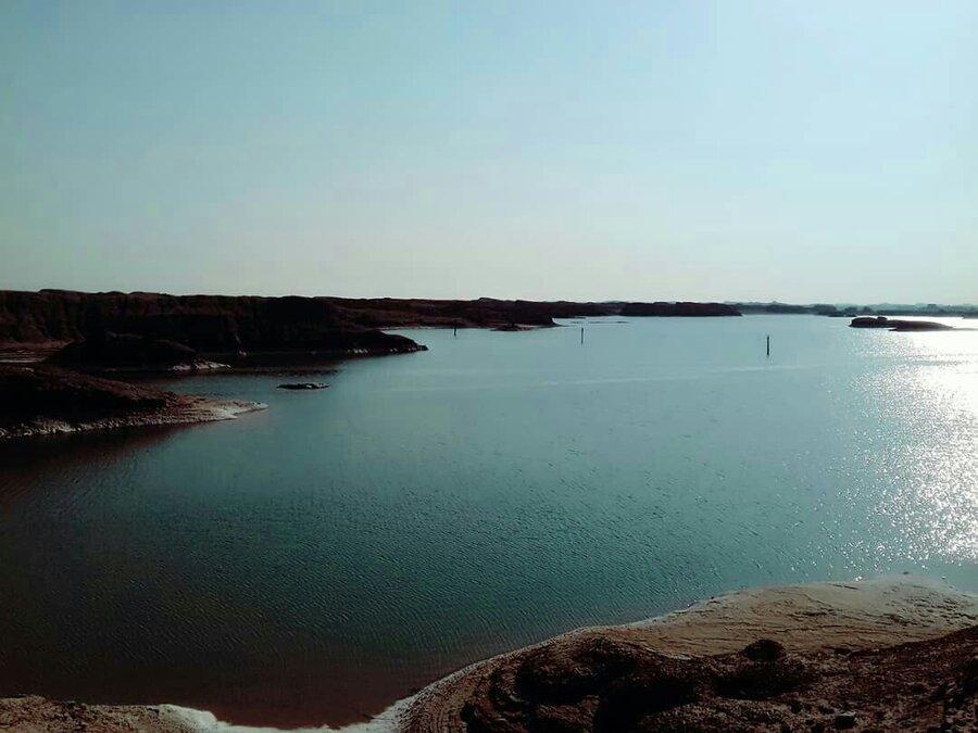 فیلم ، ظهور معجزه آسای دریاچه ای جوان در میان کویر لوت فیلم ، ظهور معجزه آسای دریاچه ای جوان در میان کویر لوت