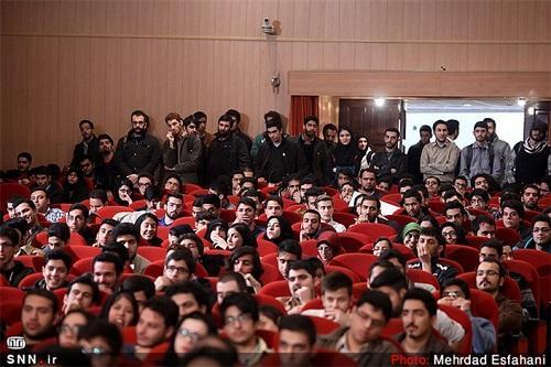 کرسی آزاداندیشی با موضوع بررسی لایحه منع خشونت علیه زنان در دانشگاه شهید باهنر کرمان برگزار می شود