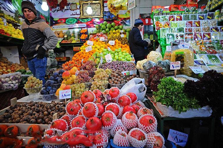 ثبات قیمت در بازار شب یلدای 98، وفور میوه، آجیل و خشکبار