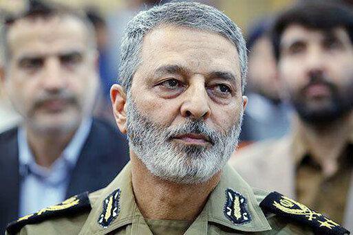 فرمانده کل ارتش: حضور در انتخابات توطئه های دشمنان را خنثی فرمانده کل ارتش: حضور در انتخابات توطئه های دشمنان را خنثی می کند