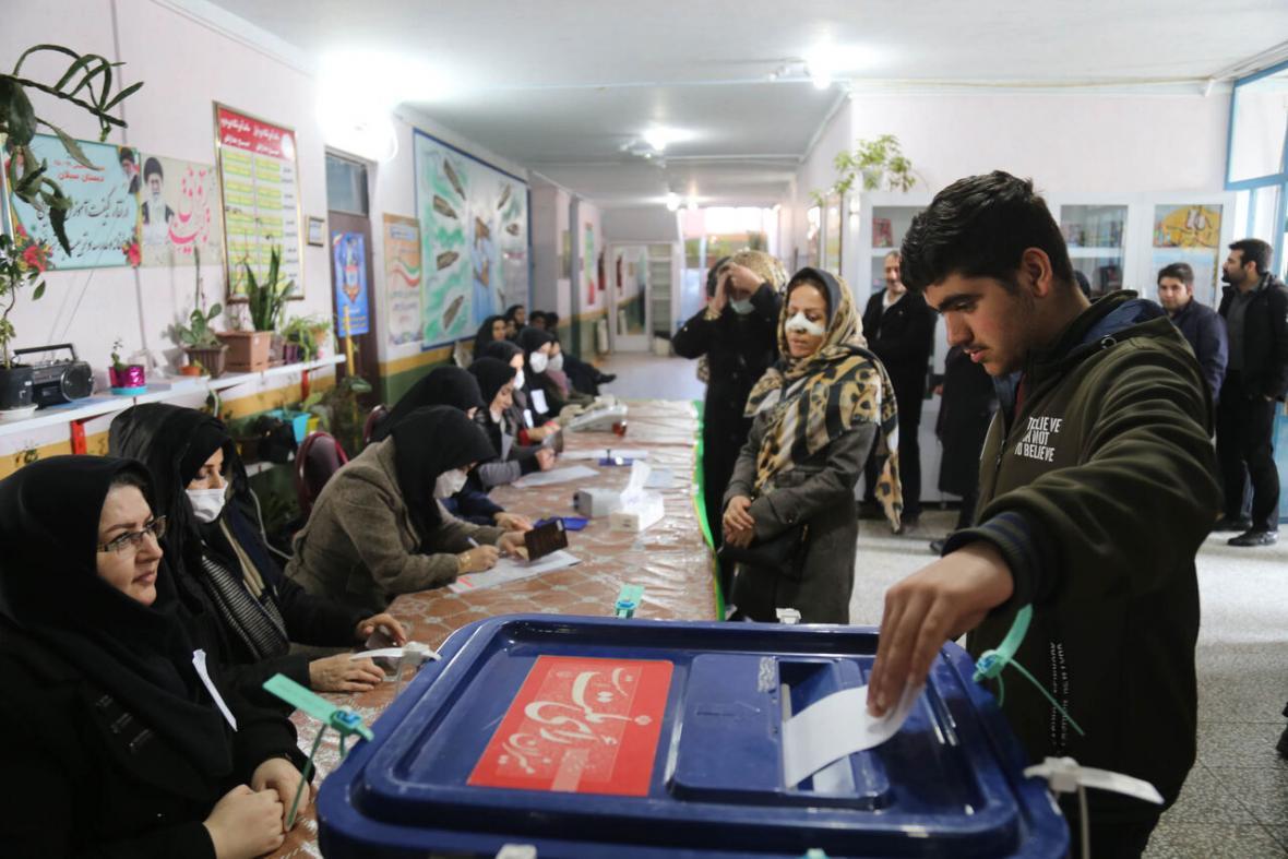 خبرنگاران تمامی مدارس استان اردبیل به خاطر برگزاری انتخابات روز شنبه تعطیل است
