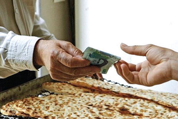 نانوایی های زنجان مجاز به دریافت وجه نقد از مشتریان نیستند