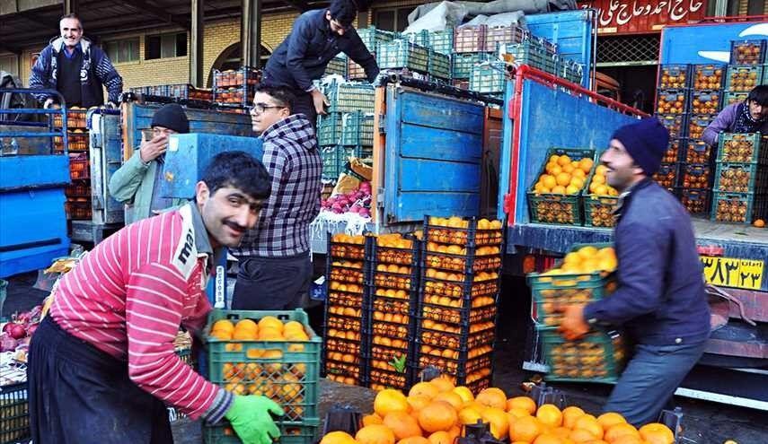 خبرنگاران شایعه ای دیگر پیرامون حضور تجار عراقی در بازار خبرنگاران شایعه ای دیگر پیرامون حضور تجار عراقی در بازار میوه شیراز