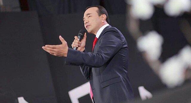 وزیر فرهنگ ازبکستان درباره کرونا ترانه خواند