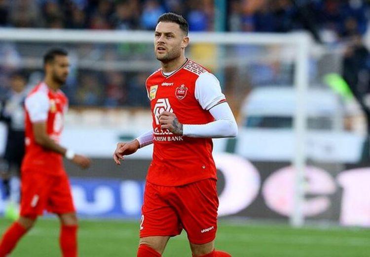 پرسپولیسی ها همچنان در پی بازگرداندن مهاجم جنجالی