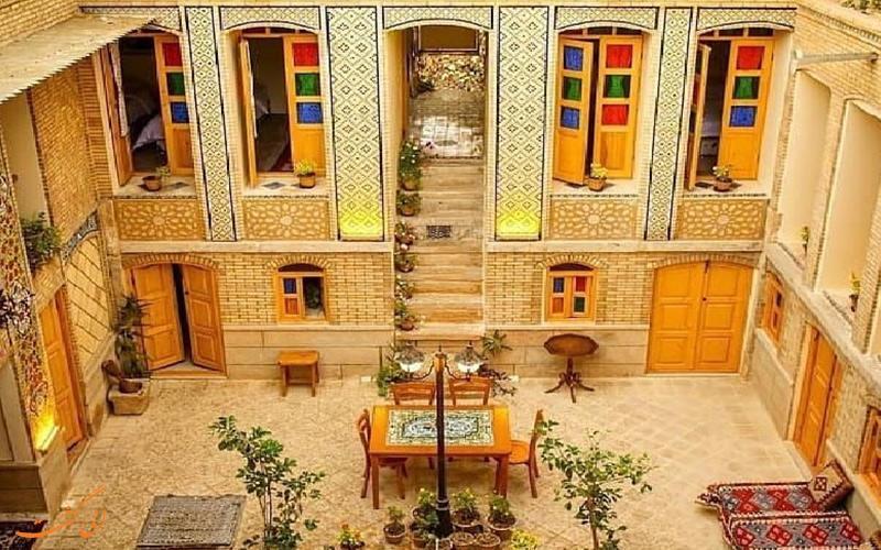 معرفی بهترین اقامتگاه های سنتی شیراز