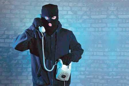 سارقان چگونه با دراختیار داشتن اطلاعات شهروندان آنها را فریب می دهند؟