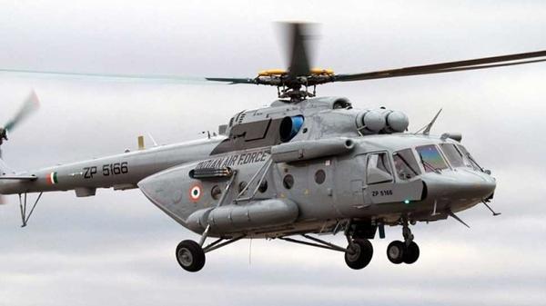 سقوط یک بالگرد نیروی هوایی ارتش هند