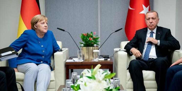 تماس تلفنی اردوغان و مرکل با محور مقابله با کرونا