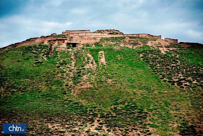کاخ دژ زیویه نماد قدمت تاریخی سقز کاخ دژ زیویه نماد قدمت تاریخی سقز