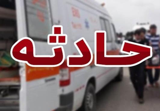 حریق خودرو 4 مصدوم برجا گذاشت حریق خودرو 4 مصدوم برجا گذاشت