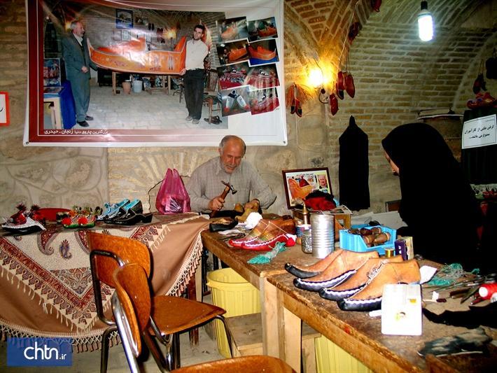 برگزاری دوره آموزش بازاریابی و فروش صنایع دستی برای هنرمندان زنجانی