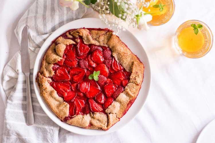 طرز تهیه گلت توت فرنگی طرز تهیه گلت توت فرنگی