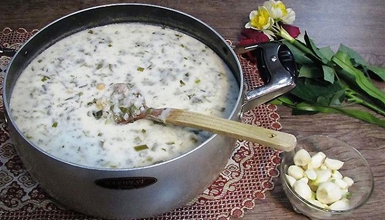 طرز تهیه آش دوغ آذری اصیل و خوش طعم طرز تهیه آش دوغ آذری اصیل و خوش طعم