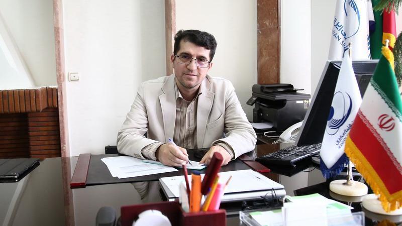 سرادقی: مدیران روی کار برنامه های فضایی ایران را متوقف کردند