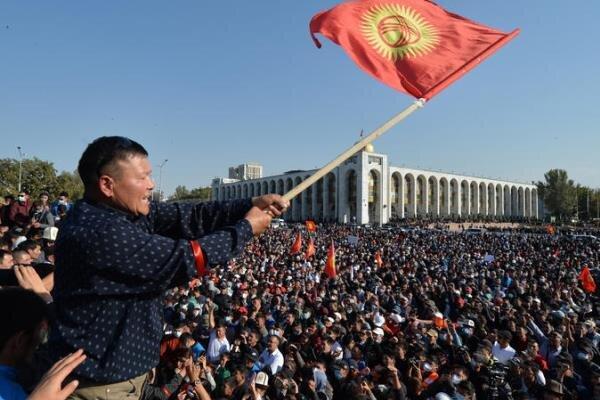 مجلس قرقیزستان هم به دست معترضین افتاد