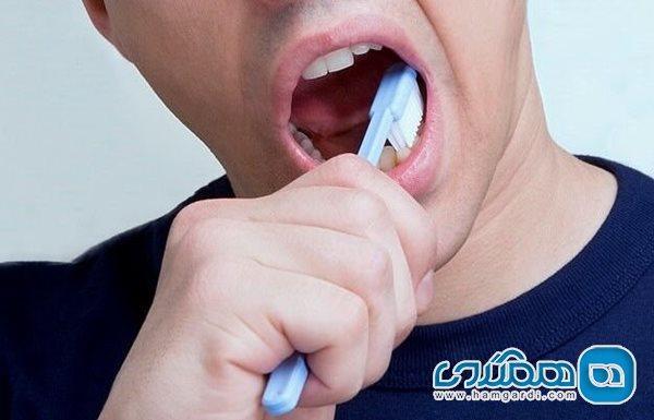 مسواک زدن به پیشگیری از کرونا کمک می کند مسواک زدن به پیشگیری از کرونا یاری می نماید