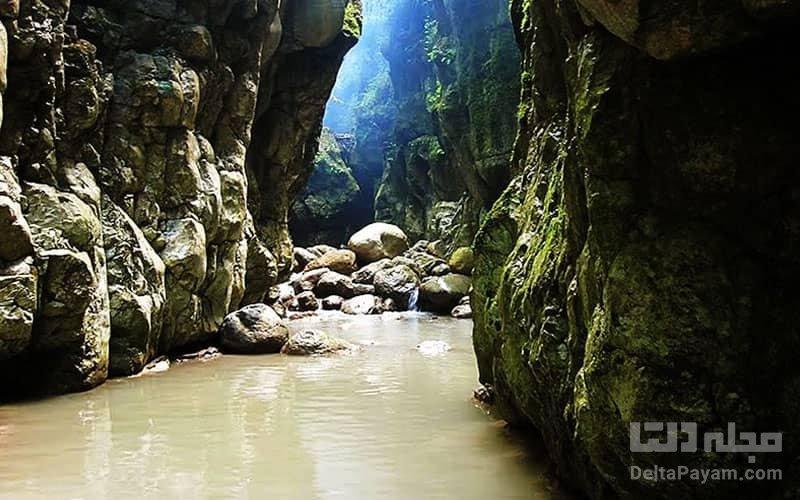 تنگ دار؛ رودخانه نوردی میان صخره ها