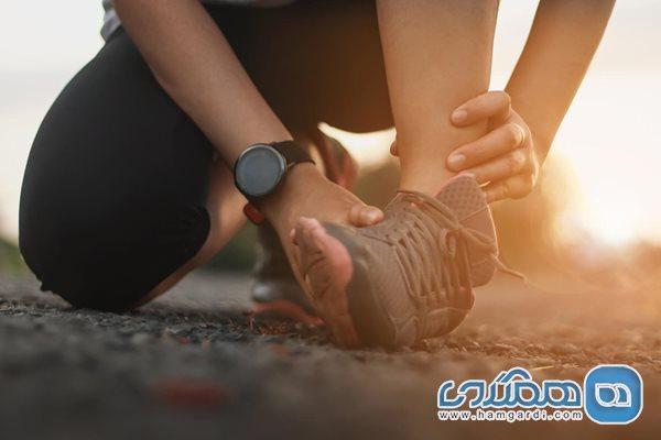 چرا مدام دچار پیچ خوردگی مچ پا می شویم؟