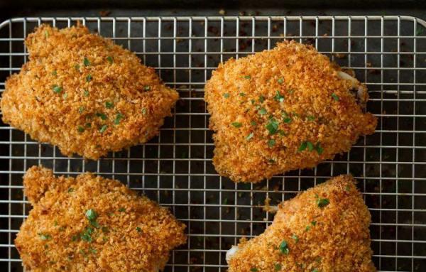 طرز تهیه مرغ پر شده با پنیر طرز تهیه مرغ پر شده با پنیر