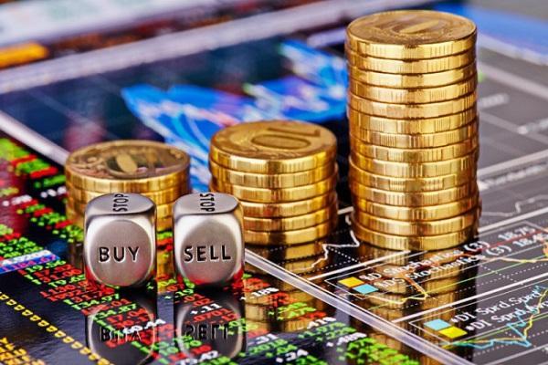 چه بخریم؟ کی بخریم؟