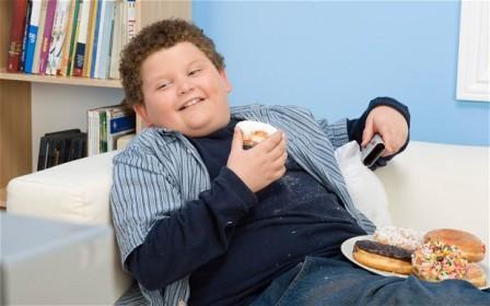 قوانینی برای جلوگیری از چاقی مفرط بچه ها