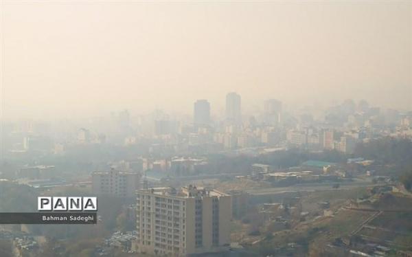 تهران به مدت سه روز دچار پدیده مه دود شد تهران به مدت سه روز دچار پدیده مه دود شد