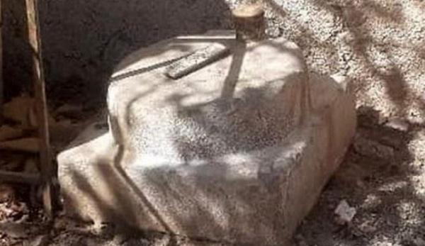 ته ستون کشف شده از روستا حصارک به شهر پارسه تعلق دارد؟