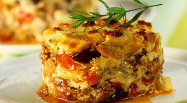 طرز تهیه سوفله بادمجان خوشمزه با سس سفید