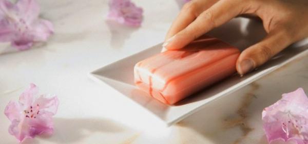 آشنایی با خواص صابون گوگرد و نحوه استفاده از آن