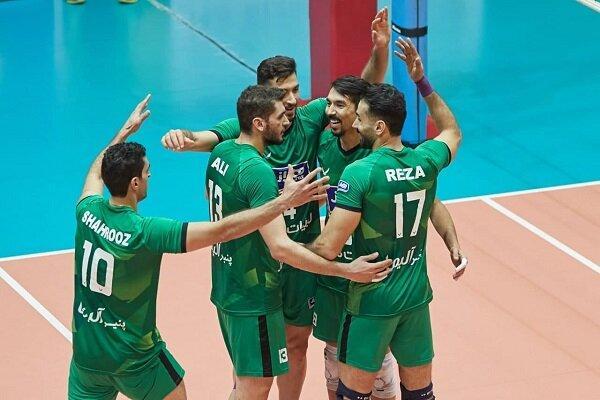 شاگردان عطایی از سد شهداب یزد عبور کردند شاگردان عطایی از سد شهداب یزد عبور کردند