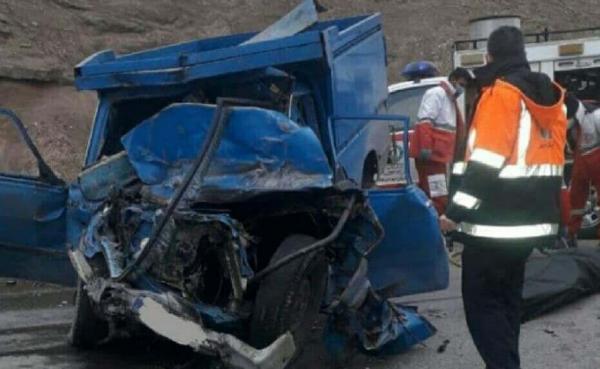 خبرنگاران یک کشته و 6 مصدوم در تصادف اتوبوس با وانت نیسان در جاده اردبیل - سرچم