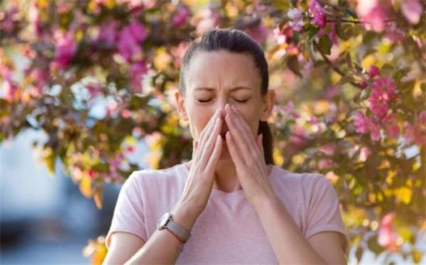 غذایی گیاهی برای کاهش علائم آلرژی بهاره! غذایی گیاهی برای کاهش علائم آلرژی بهاره!