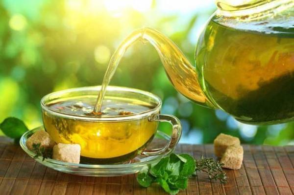 از 10 مزیت سلامتی چای سبز غافل نشوید! از 10 مزیت سلامتی چای سبز غافل نشوید!