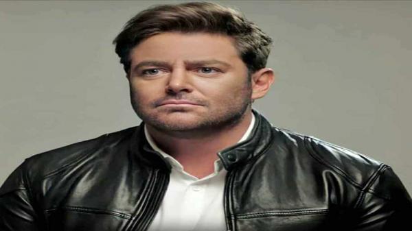 ماشین حسرت برانگیز محمدرضا گلزار ماشین حسرت برانگیز محمدرضا گلزار