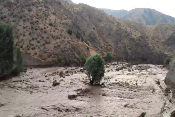 مشکلات ناشی از بارندگی ها محصول دست کاری ساکنان محلی است مسائل ناشی از بارندگی ها محصول دست کاری ساکنان محلی است